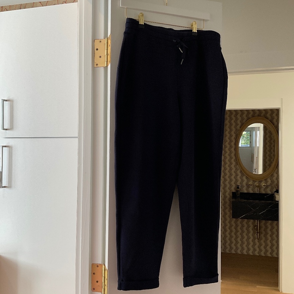 Women’s Spanx sweat pants size LG